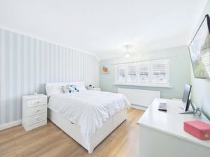 Photo 16- click for photo gallery